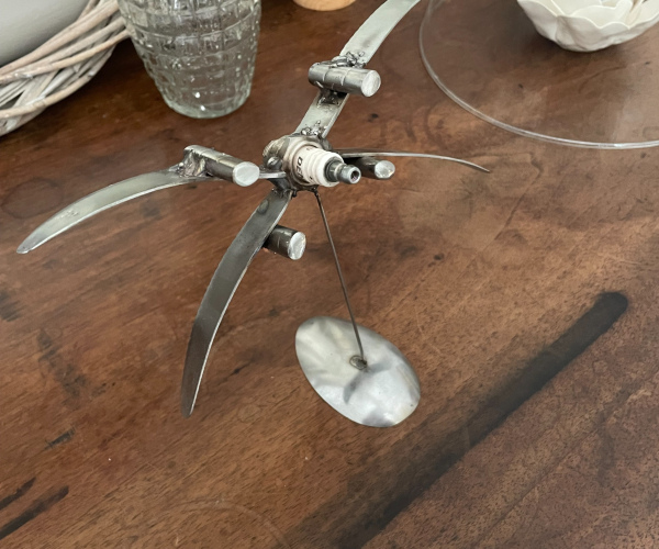 Sculpture en metal du X-Wing Starfighter